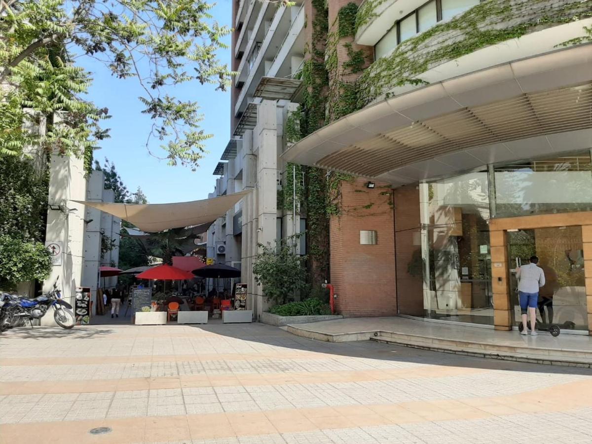 Departamento Amoblado Providencia Apartment Сантяго Екстериор снимка
